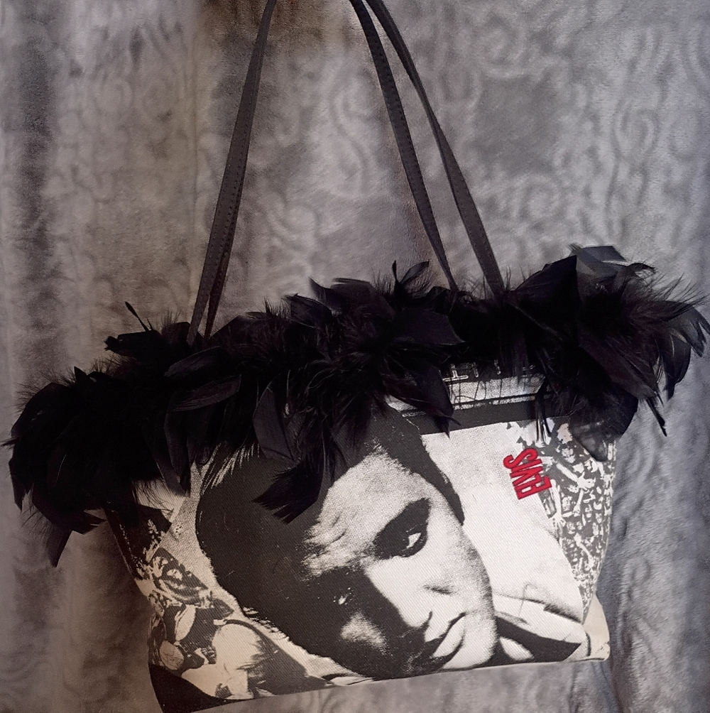 Sana Marilyn Monroe Elvis Feather Bag